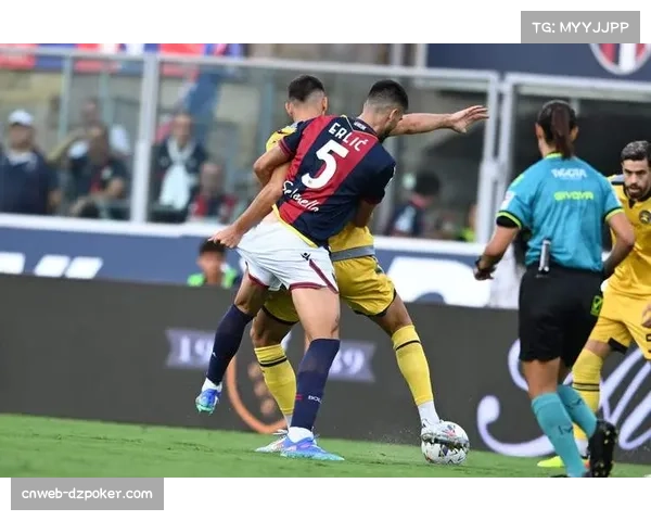 博洛尼亚门将红牌致崩盘，莫塔赛后怒摔水瓶