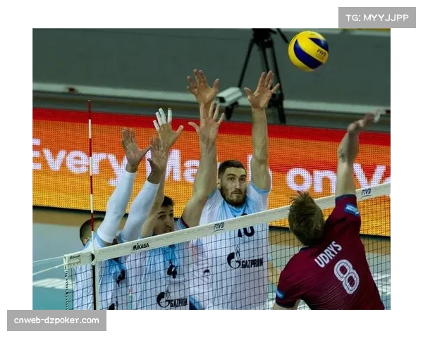 俄杯男排半决赛：喀山泽尼特3-2险胜新乌连戈伊，晋级决赛